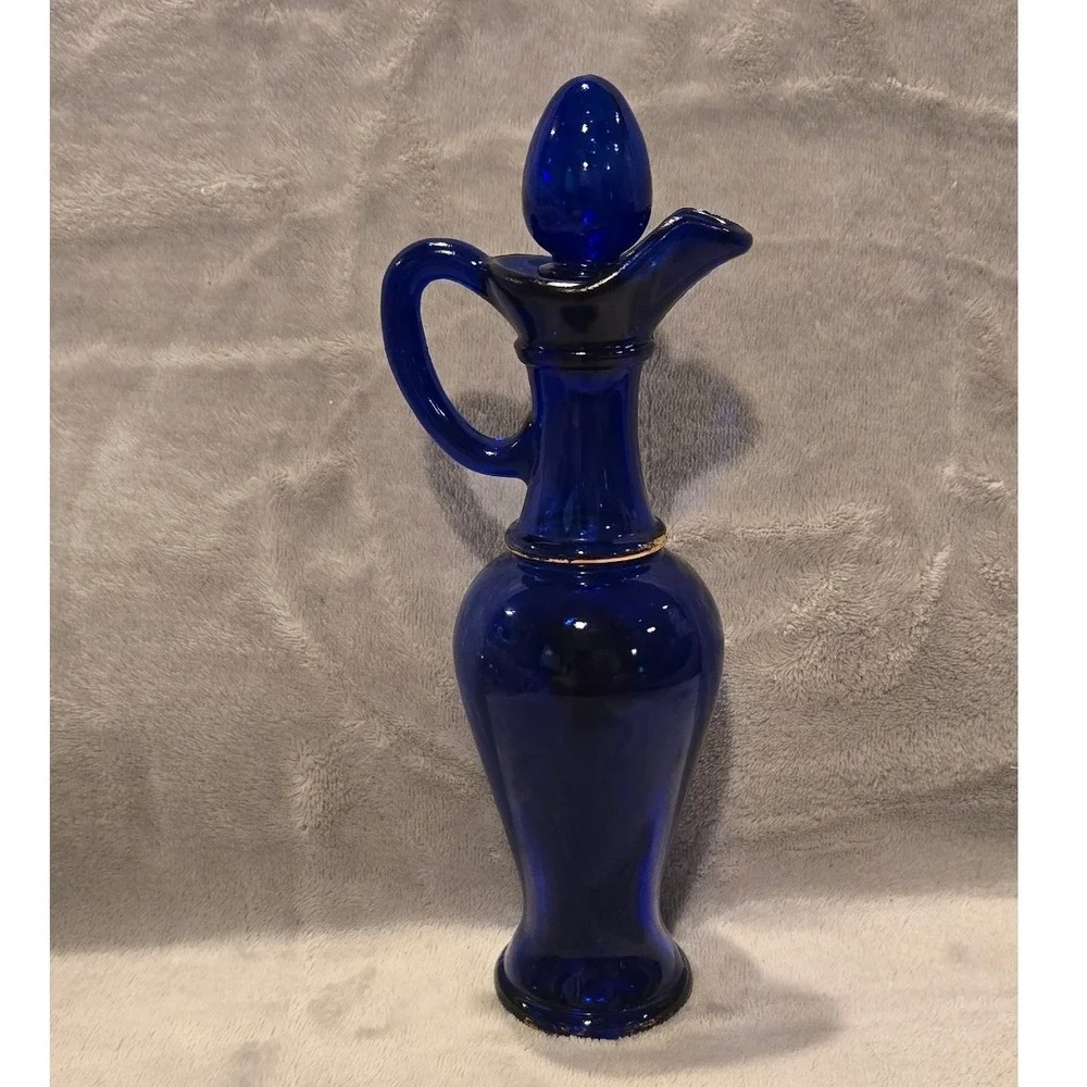 Vintage Avon Cobalt Blue Glass Decanter Cruet with Stopper Gold Floral Accent 9